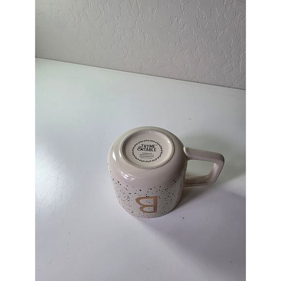 THYME & TABLE White Gold Black Splash Ink Monogrammed B Stoneware Coffee Mug - Picture 8 of 9